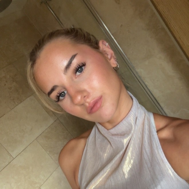 Charlotte Lea